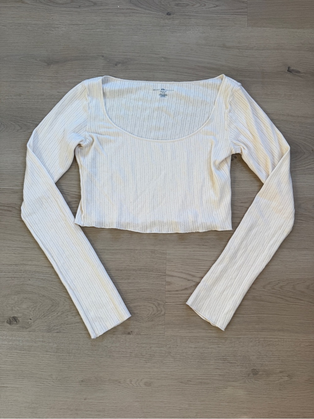 Brandy Melville White Ribbed Long-Sleeve Scoop Crop Top